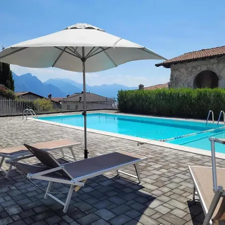 Iseolakerental - The View Solto Collina